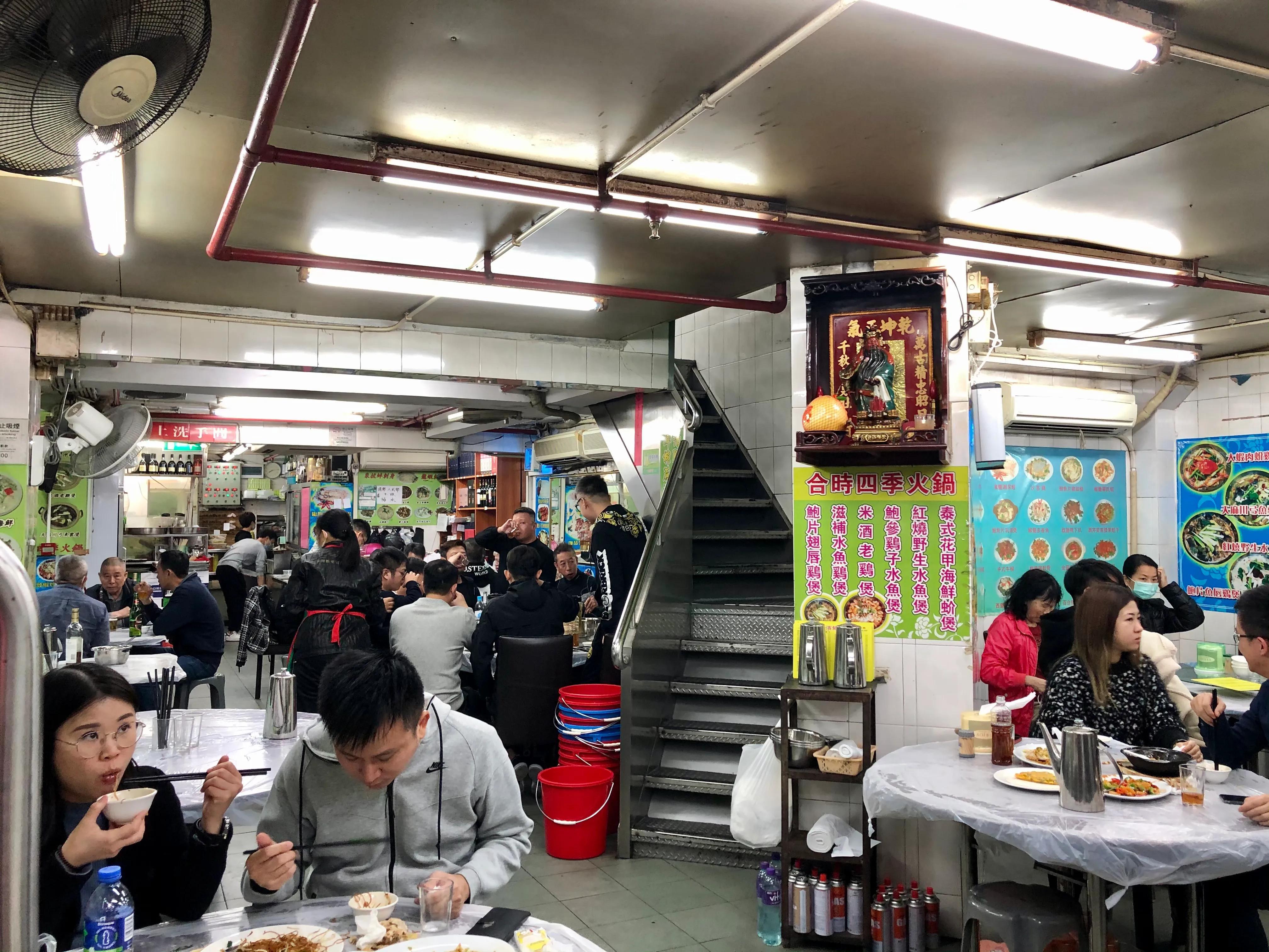 澳门精准四肖期期准免费,澳门精准四肖期期准免费——揭秘彩票预测的真相